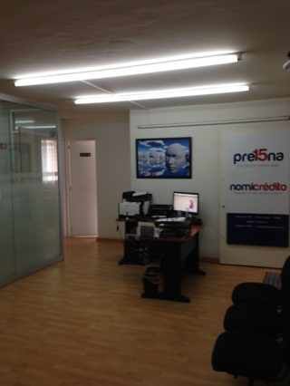 BUSINESS LOUNGE